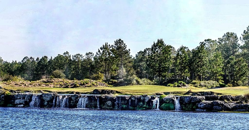 Lion’s Paw Golf Links