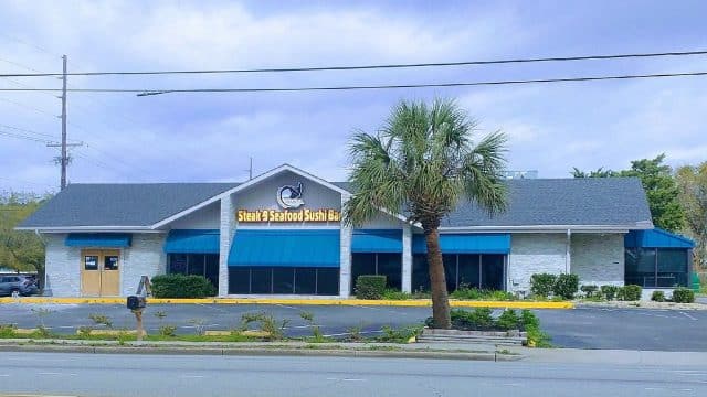 Manta Steak And Seafood