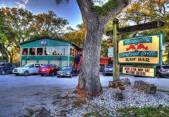 Russell’s Seafood Grill