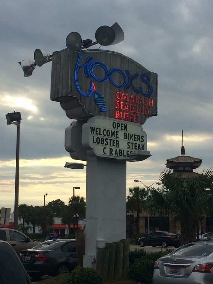 Hook’s Calabash Seafood Buffet