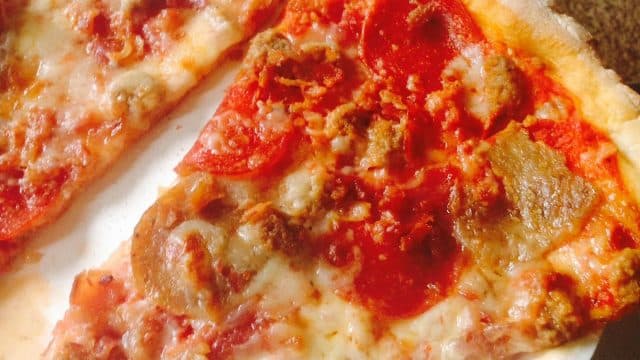 pizza chef gourmet pizza