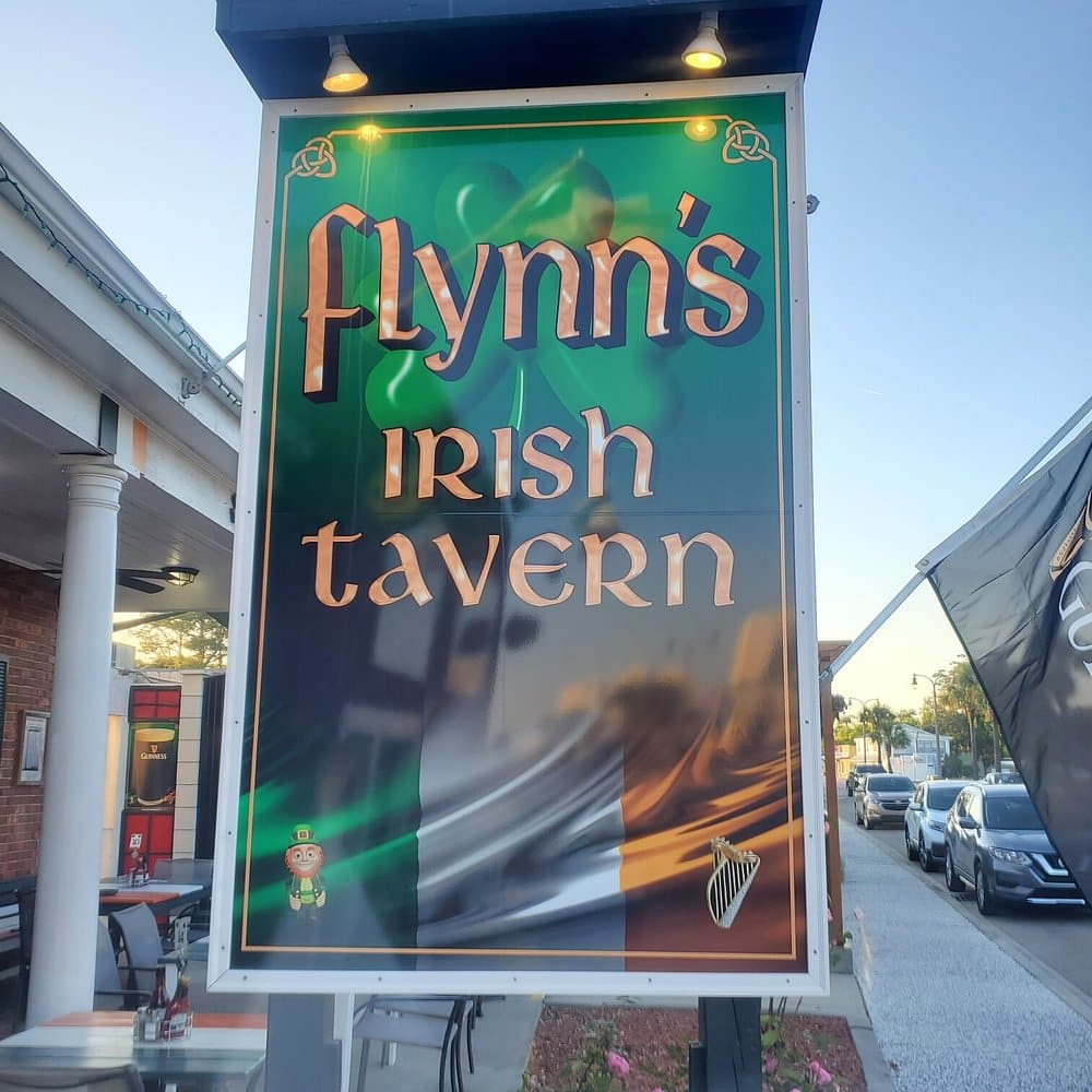 Flynn’s Irish Tavern