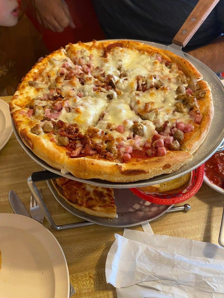 King’s Famous Pizza and Pasta