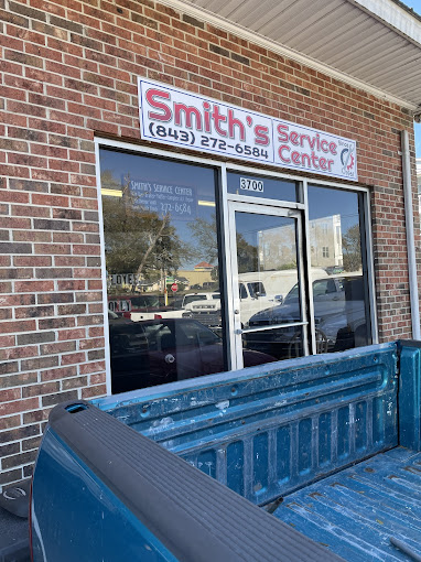 Smith’s Service Center
