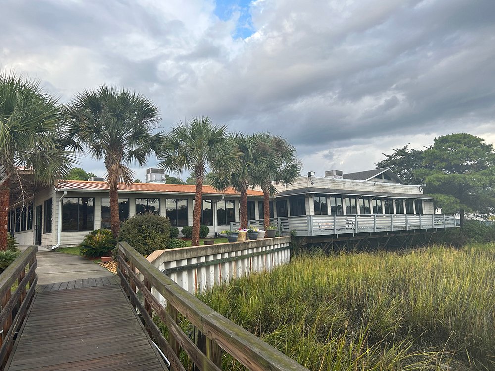 Angus Steakhouse And Seafood